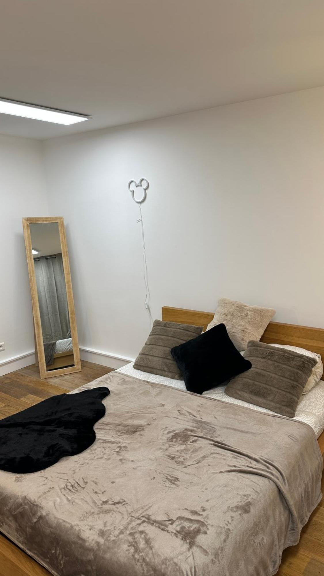 Appartement 5Min To Disneyland, Parking Prive Magny-le-Hongre Kültér fotó